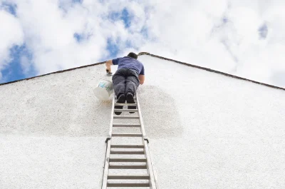 Peinture extérieure à Nocario — façades et ravalement